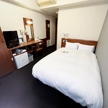 Hotel Route-Inn Tosu Ekimae Bagian luar foto